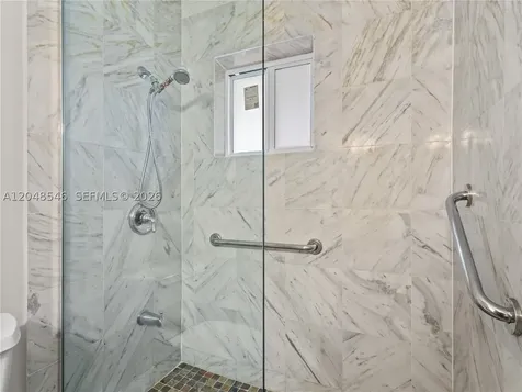 651 S Mashta Drive Key Biscayne FL 33149