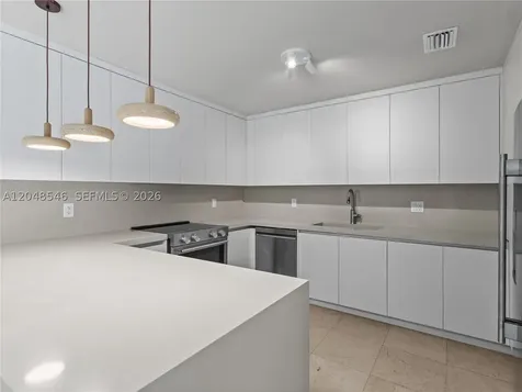 651 S Mashta Drive Key Biscayne FL 33149