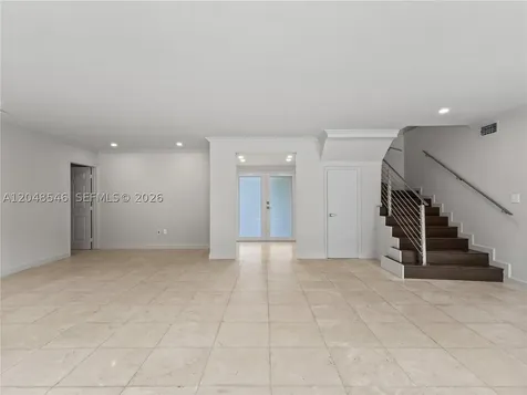 651 S Mashta Drive Key Biscayne FL 33149