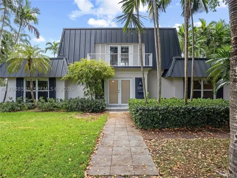 651 S Mashta Drive Key Biscayne FL 33149