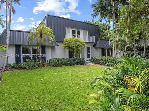651 S Mashta Drive Key Biscayne FL 33149