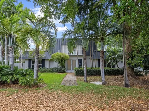 651 S Mashta Drive Key Biscayne FL 33149