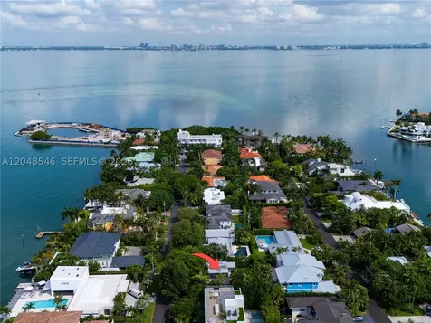 651 S Mashta Drive Key Biscayne FL 33149