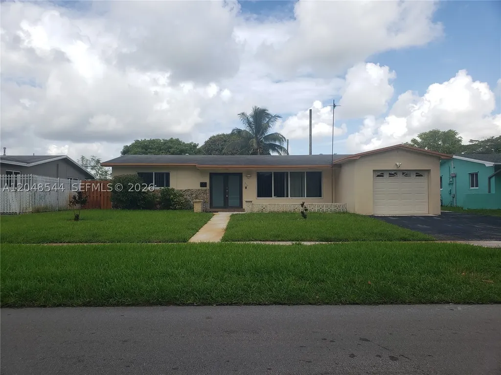 510 SW 70th Avenue Pembroke Pines FL 33023