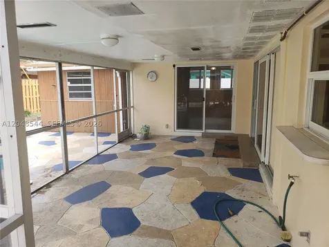510 SW 70th Avenue Pembroke Pines FL 33023