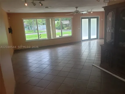 510 SW 70th Avenue Pembroke Pines FL 33023