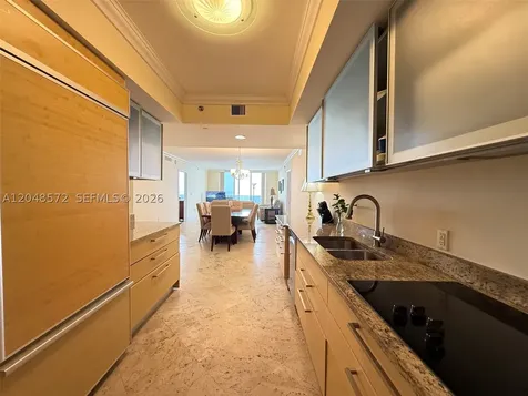 1800 S Ocean Drive Hallandale Beach FL 33009