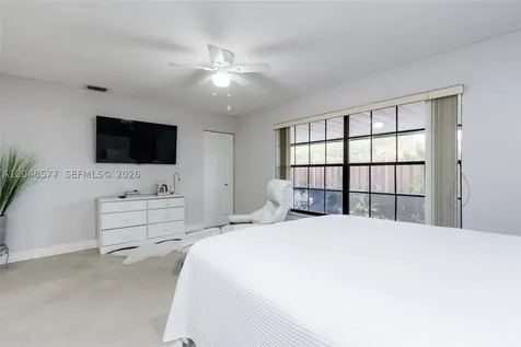 7032 SW 23rd Street Davie FL 33317