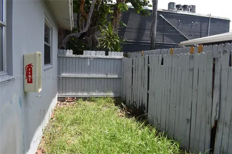 117 NE 30th Court Wilton Manors FL 33334