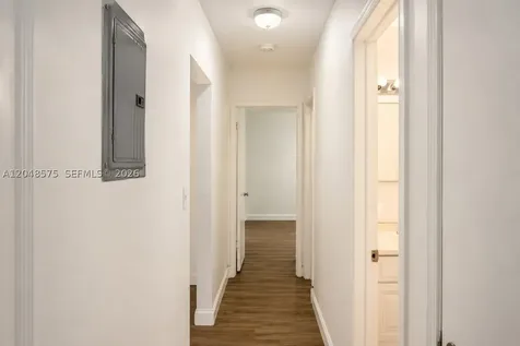 117 NE 30th Court Wilton Manors FL 33334