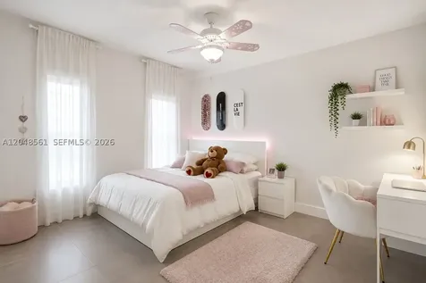 2220 NE 204th Street Miami FL 33180