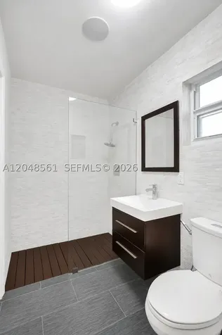 2220 NE 204th Street Miami FL 33180