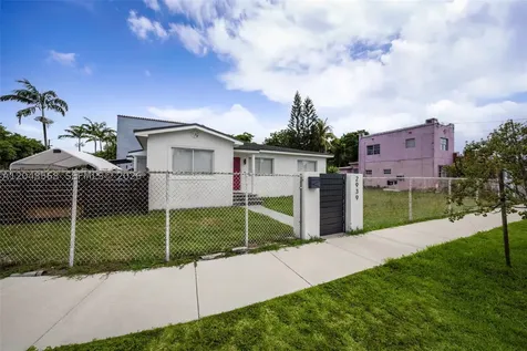 0-2939 SW 5th Street Miami FL 33135
