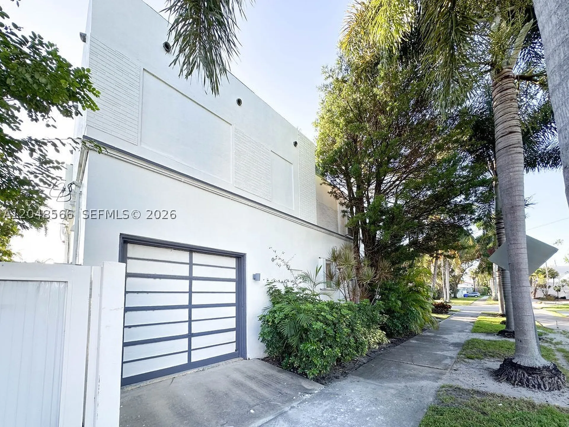 1255 Jackson Street Hollywood FL 33019
