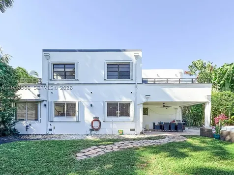 1255 Jackson Street Hollywood FL 33019