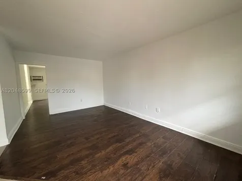 1860 Venice Park Drive North Miami FL 33181