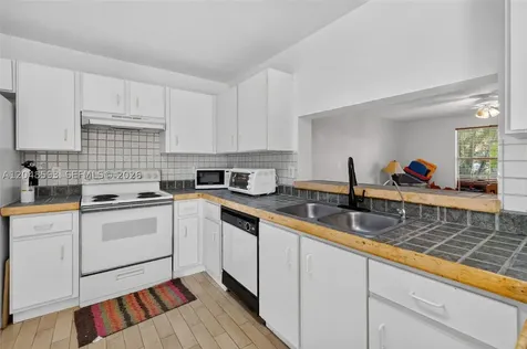 3835 NW 122nd Terrace Sunrise FL 33323