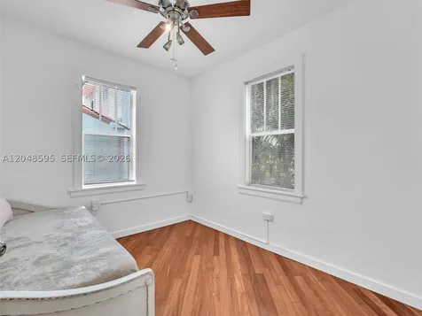 935 Meridian Avenue Miami Beach FL 33139