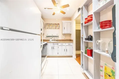 2811 N Pine Island Road Sunrise FL 33322