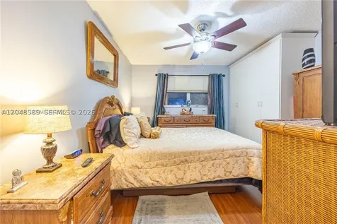 2811 N Pine Island Road Sunrise FL 33322