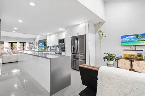 1946 SW 81st Terrace Davie FL 33324