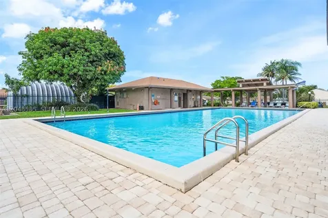 1946 SW 81st Terrace Davie FL 33324