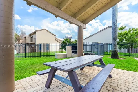1946 SW 81st Terrace Davie FL 33324