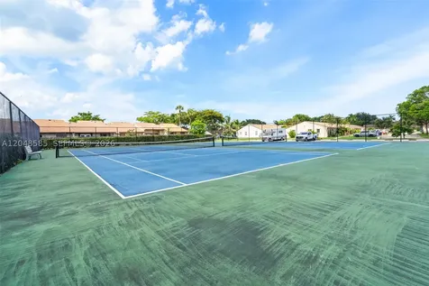 1946 SW 81st Terrace Davie FL 33324