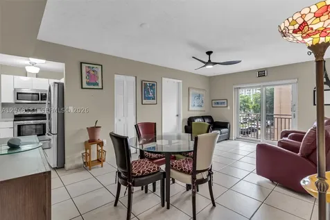 4715 NW 7th Street Miami FL 33126