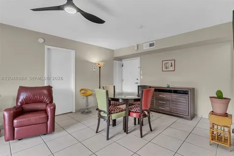 4715 NW 7th Street Miami FL 33126