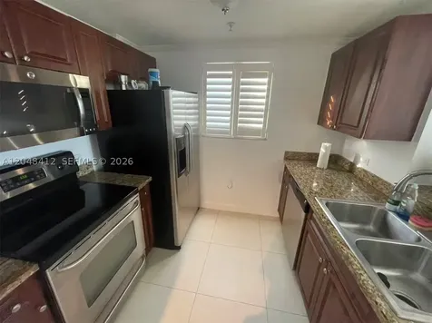2600 SW 27th Avenue Miami FL 33133