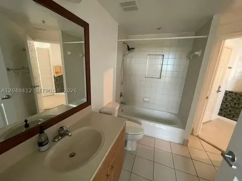 2600 SW 27th Avenue Miami FL 33133