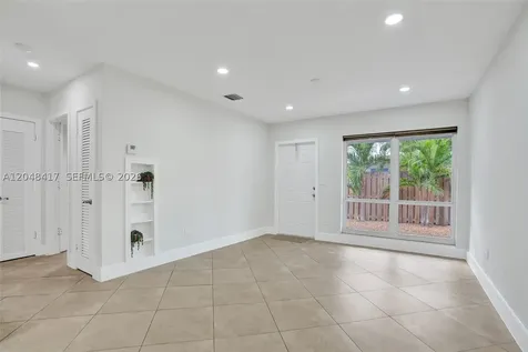 3033 NE 20th Terrace Fort Lauderdale FL 33306
