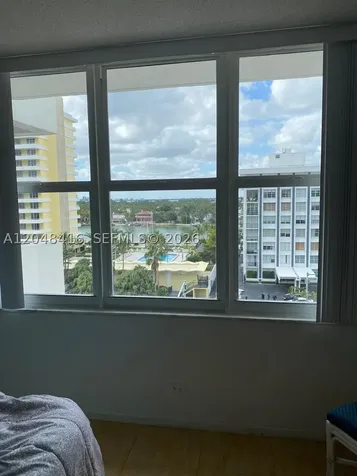 5601 Collins Avenue Miami Beach FL 33140