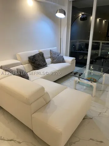 5601 Collins Avenue Miami Beach FL 33140