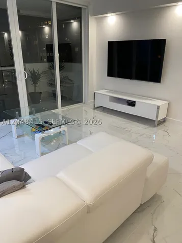 5601 Collins Avenue Miami Beach FL 33140