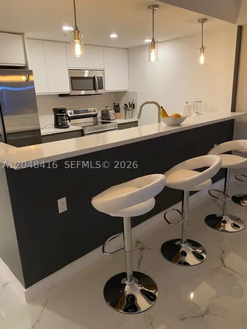 5601 Collins Avenue Miami Beach FL 33140