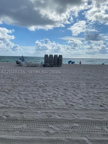 5601 Collins Avenue Miami Beach FL 33140
