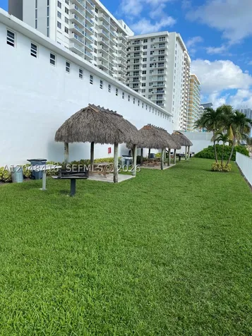 5601 Collins Avenue Miami Beach FL 33140
