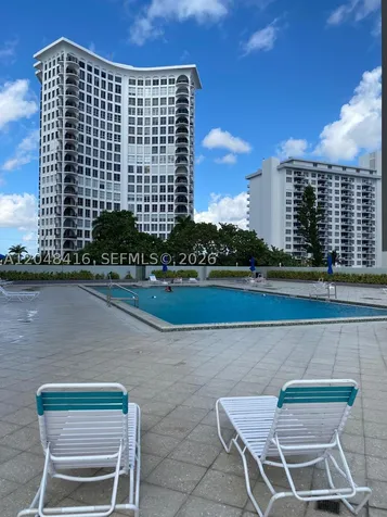 5601 Collins Avenue Miami Beach FL 33140