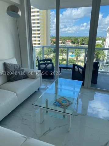 5601 Collins Avenue Miami Beach FL 33140