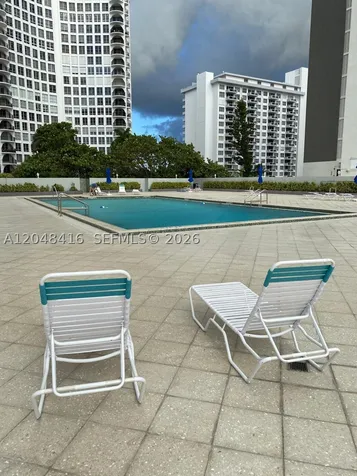 5601 Collins Avenue Miami Beach FL 33140