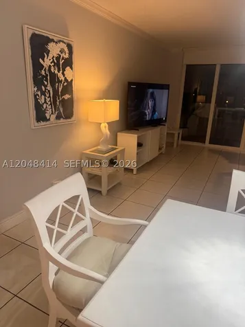 5601 Collins Avenue Miami Beach FL 33140