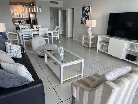 5601 Collins Avenue Miami Beach FL 33140