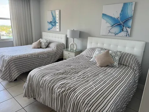 5601 Collins Avenue Miami Beach FL 33140