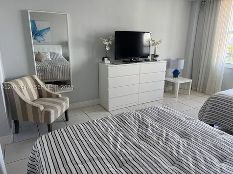 5601 Collins Avenue Miami Beach FL 33140