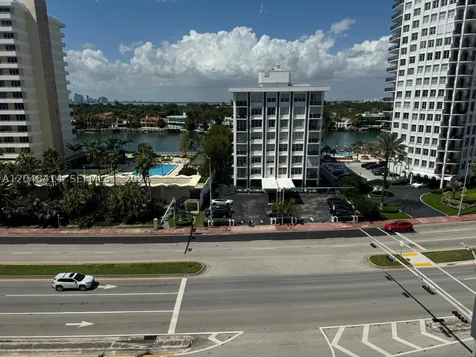 5601 Collins Avenue Miami Beach FL 33140
