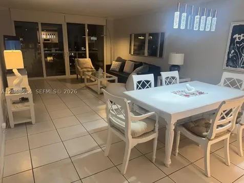 5601 Collins Avenue Miami Beach FL 33140