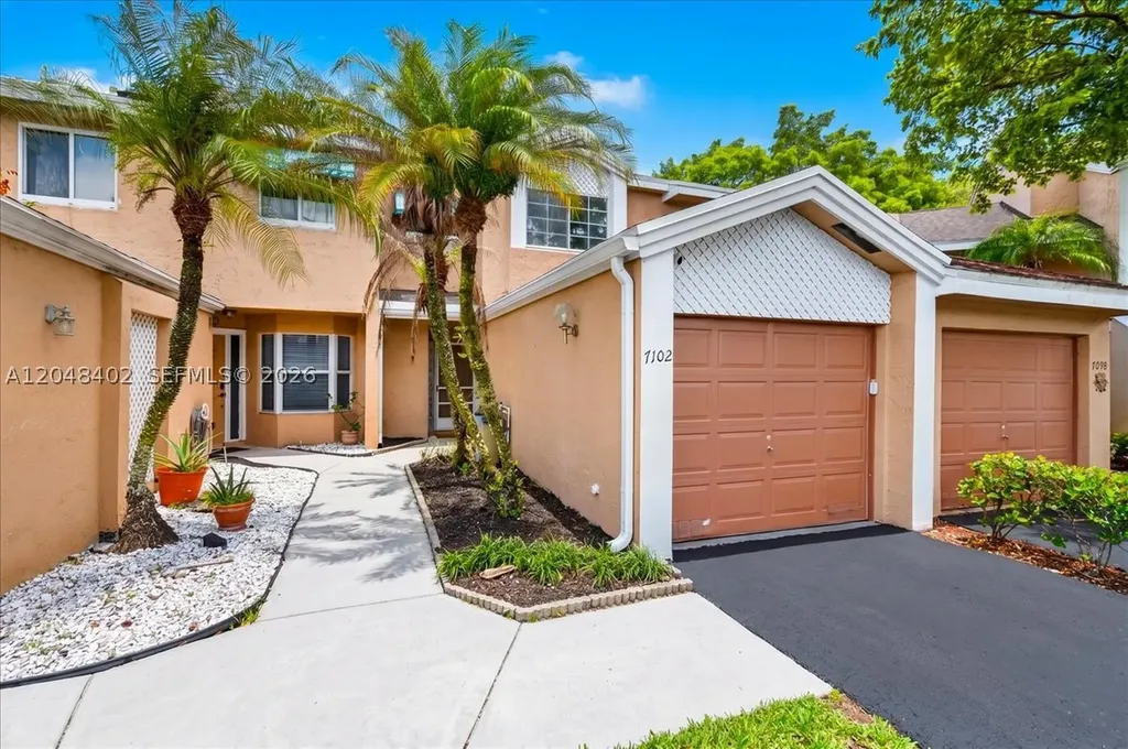 7102 Woodmont Way Tamarac FL 33321