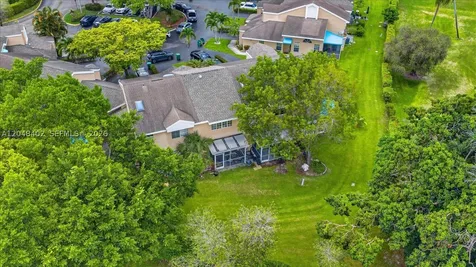 7102 Woodmont Way Tamarac FL 33321
